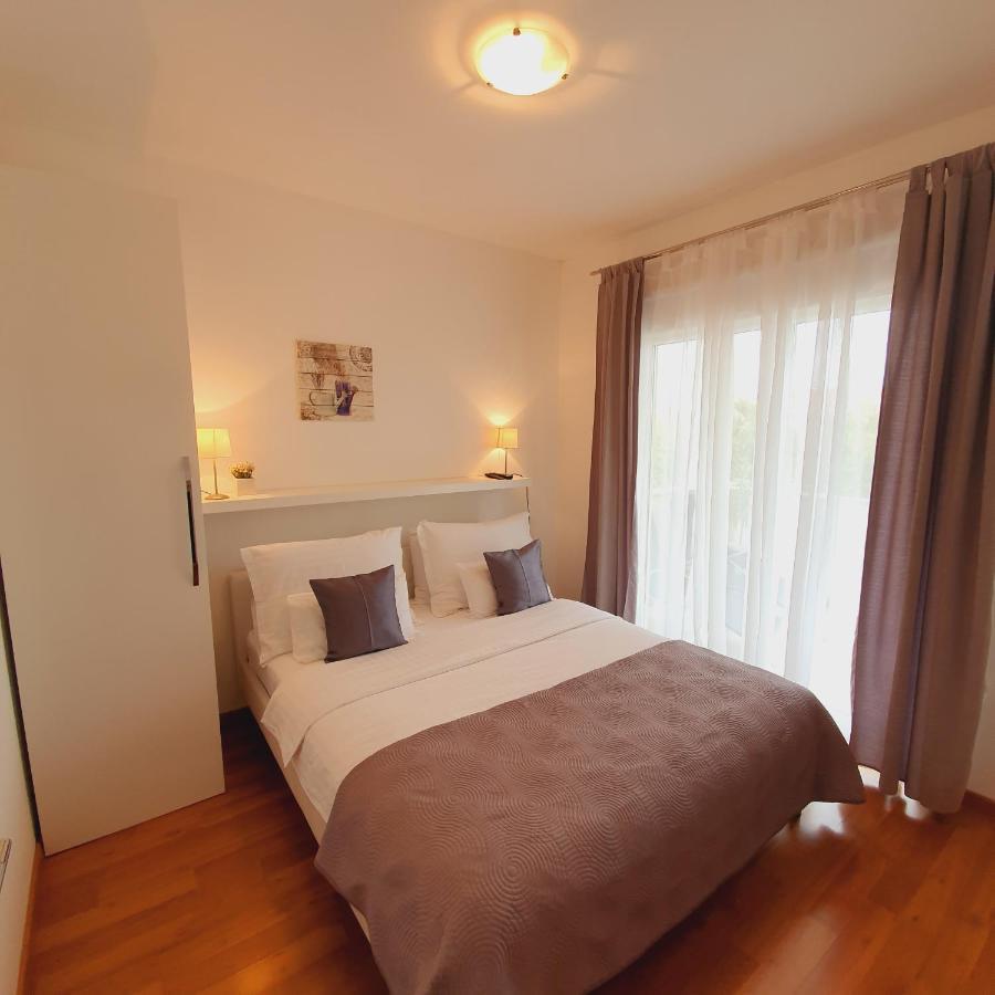 Apartments Marti Муртер Екстер'єр фото