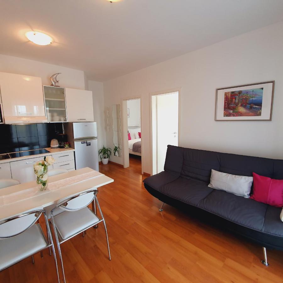 Apartments Marti Муртер Екстер'єр фото
