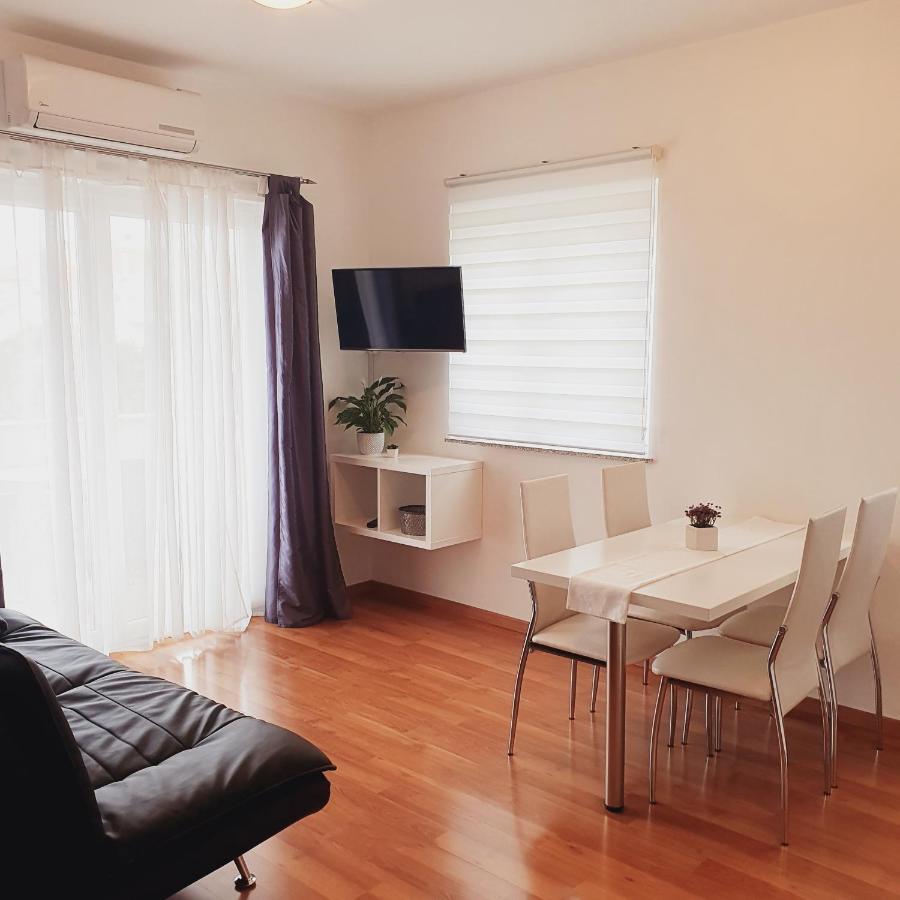 Apartments Marti Муртер Екстер'єр фото