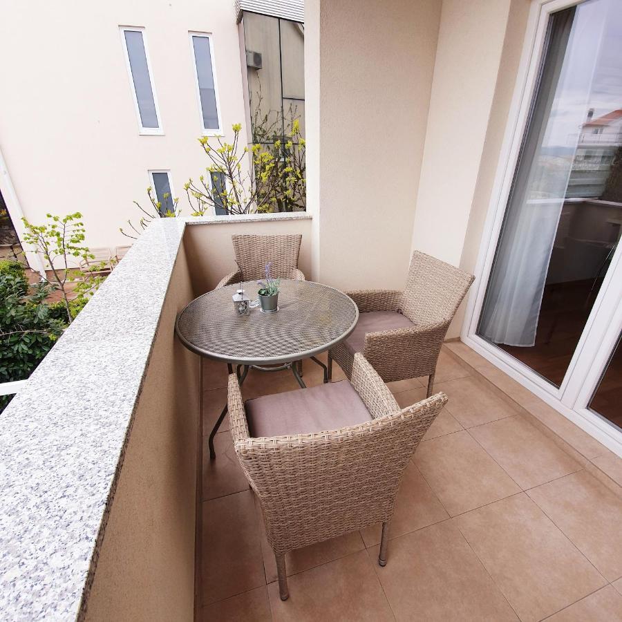 Apartments Marti Муртер Екстер'єр фото