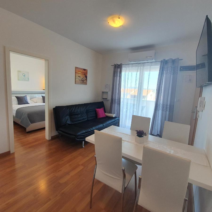Apartments Marti Муртер Екстер'єр фото