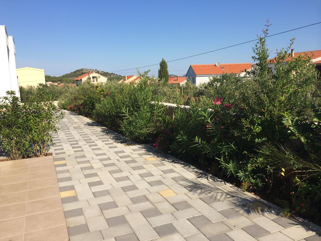 Apartments Marti Муртер Екстер'єр фото